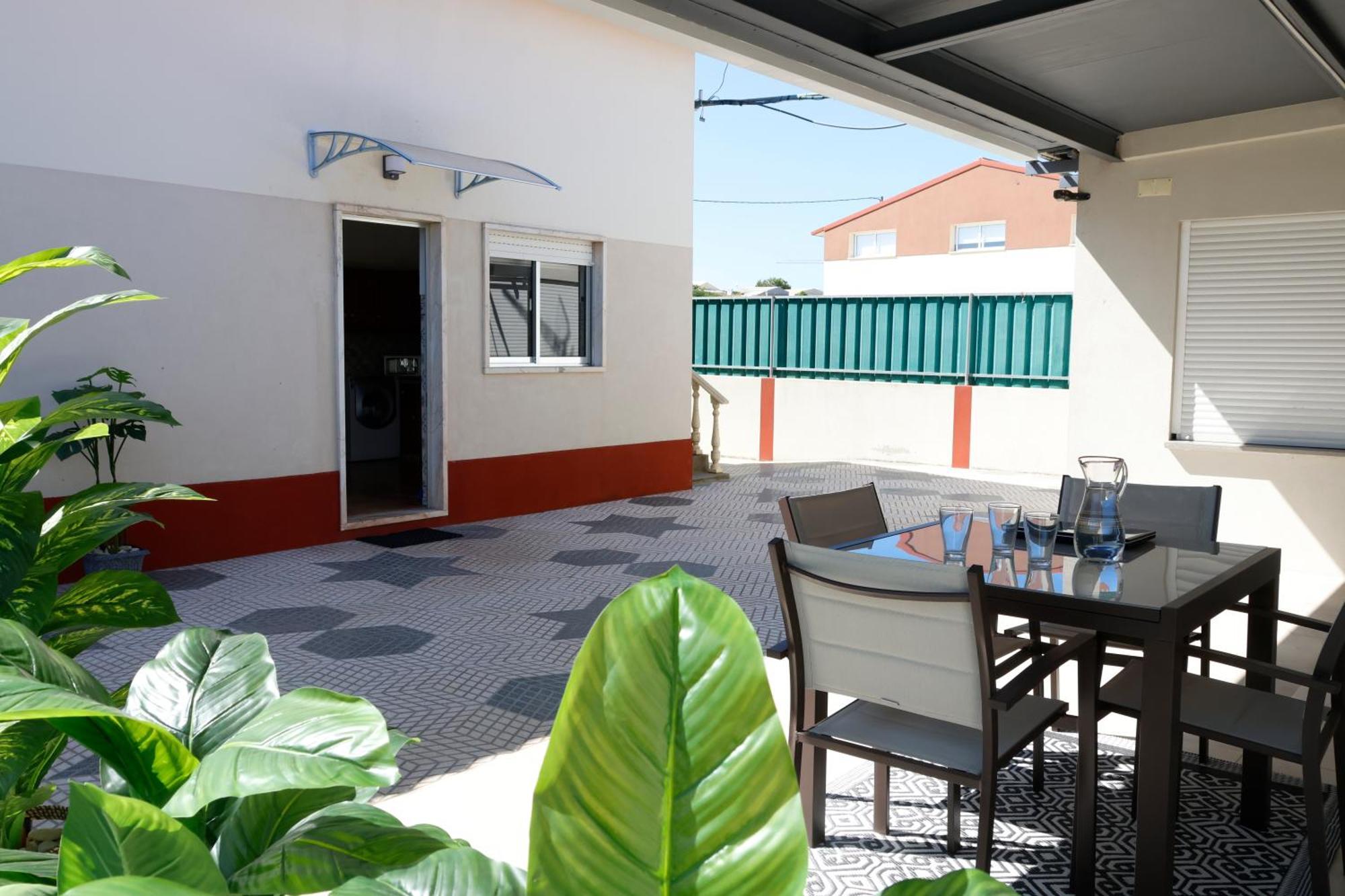*Private Outdoor Area* 300M-Beach, Swing/No Stairs Sao Martinho do Porto Ngoại thất bức ảnh